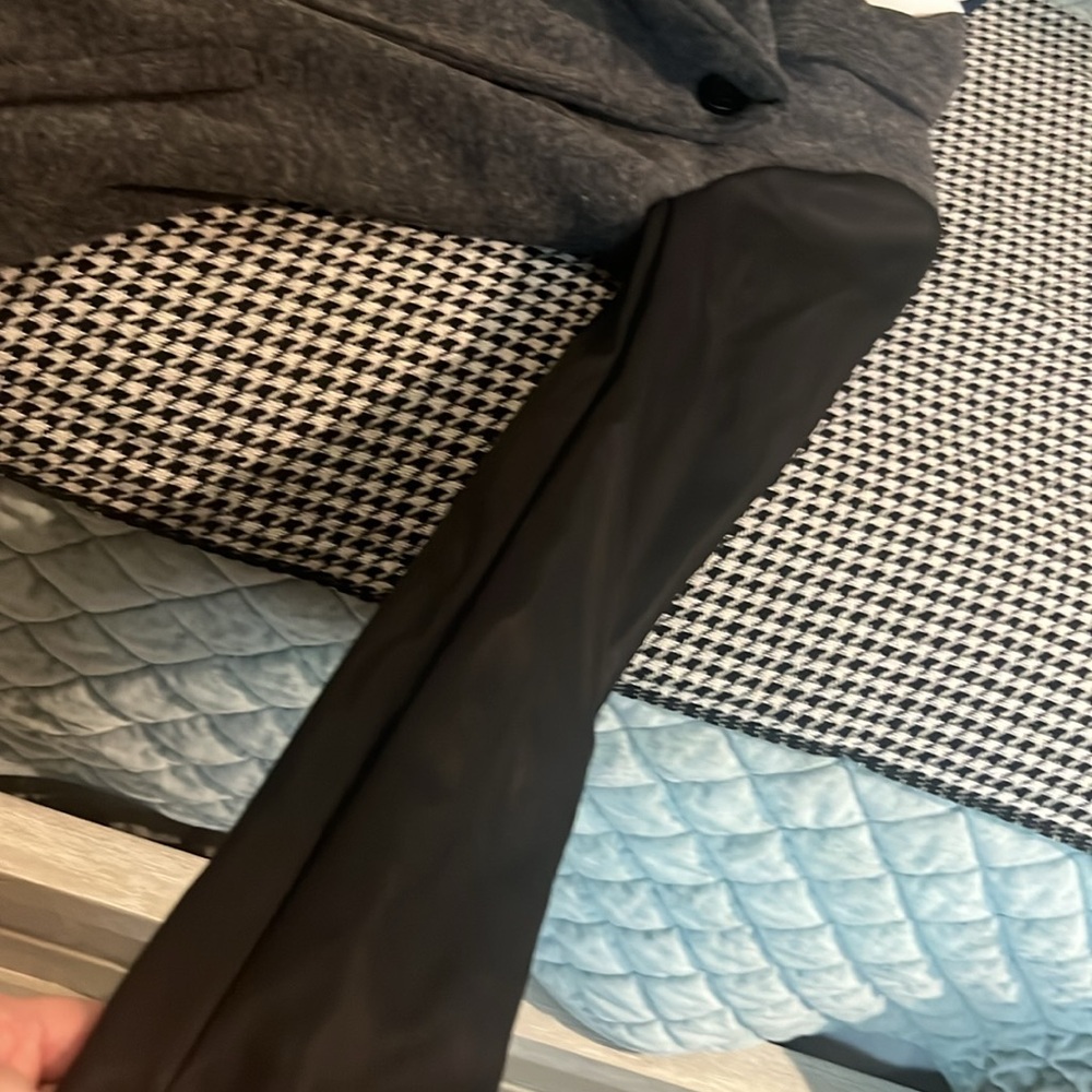 Fabletics jacket - Picture 2 of 7